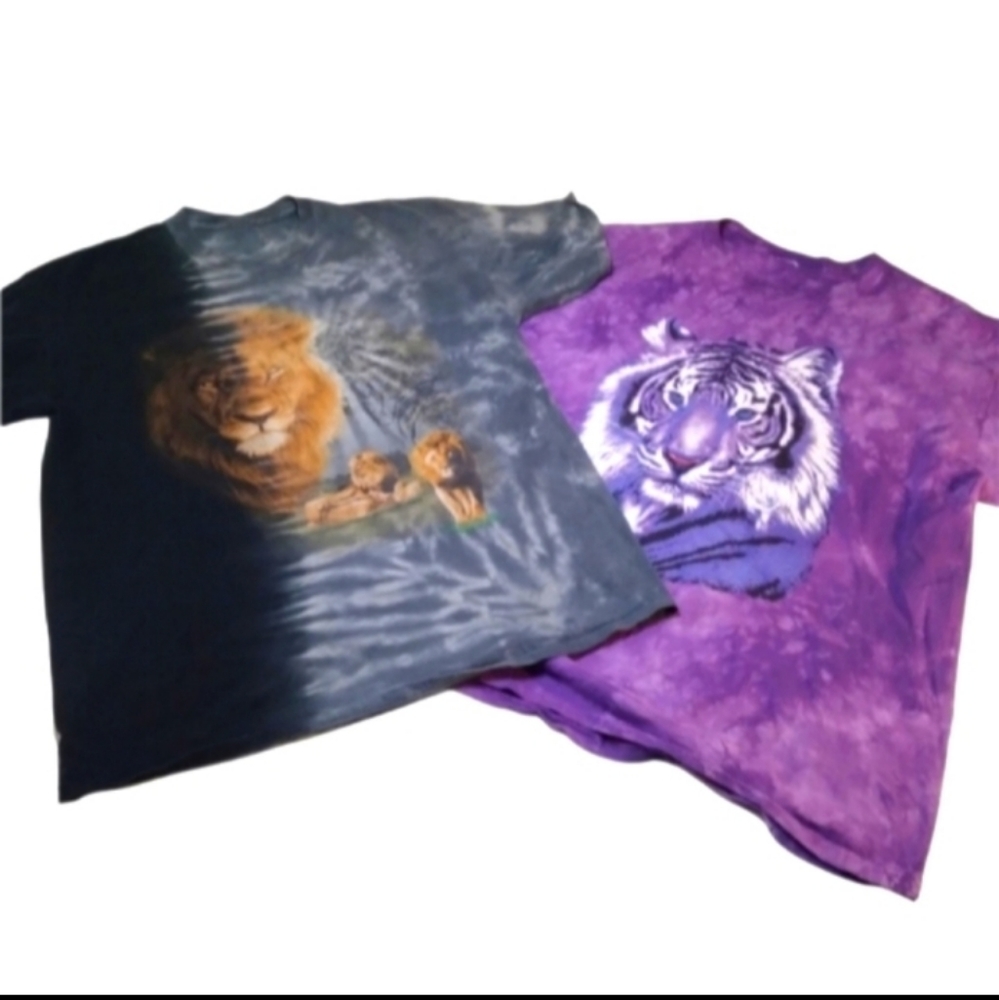 The Mountain Shirts Bundle Sz XL purple tiger , two tone lions (both)
